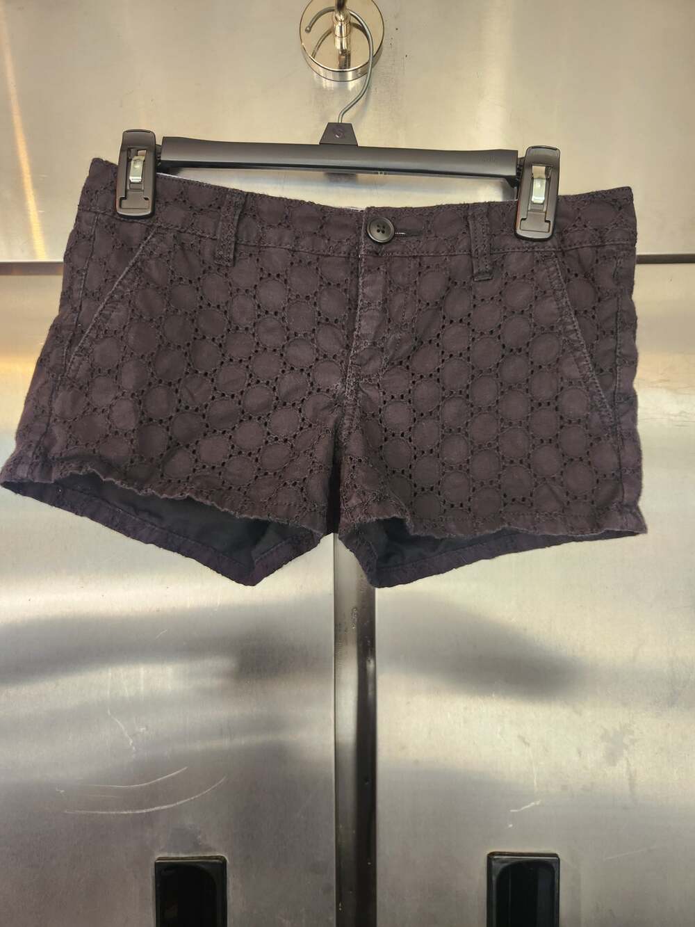 SO Womens Shorts Size 3 Eyelet Cotton Lined Casual Summer Short Shorts Pockets